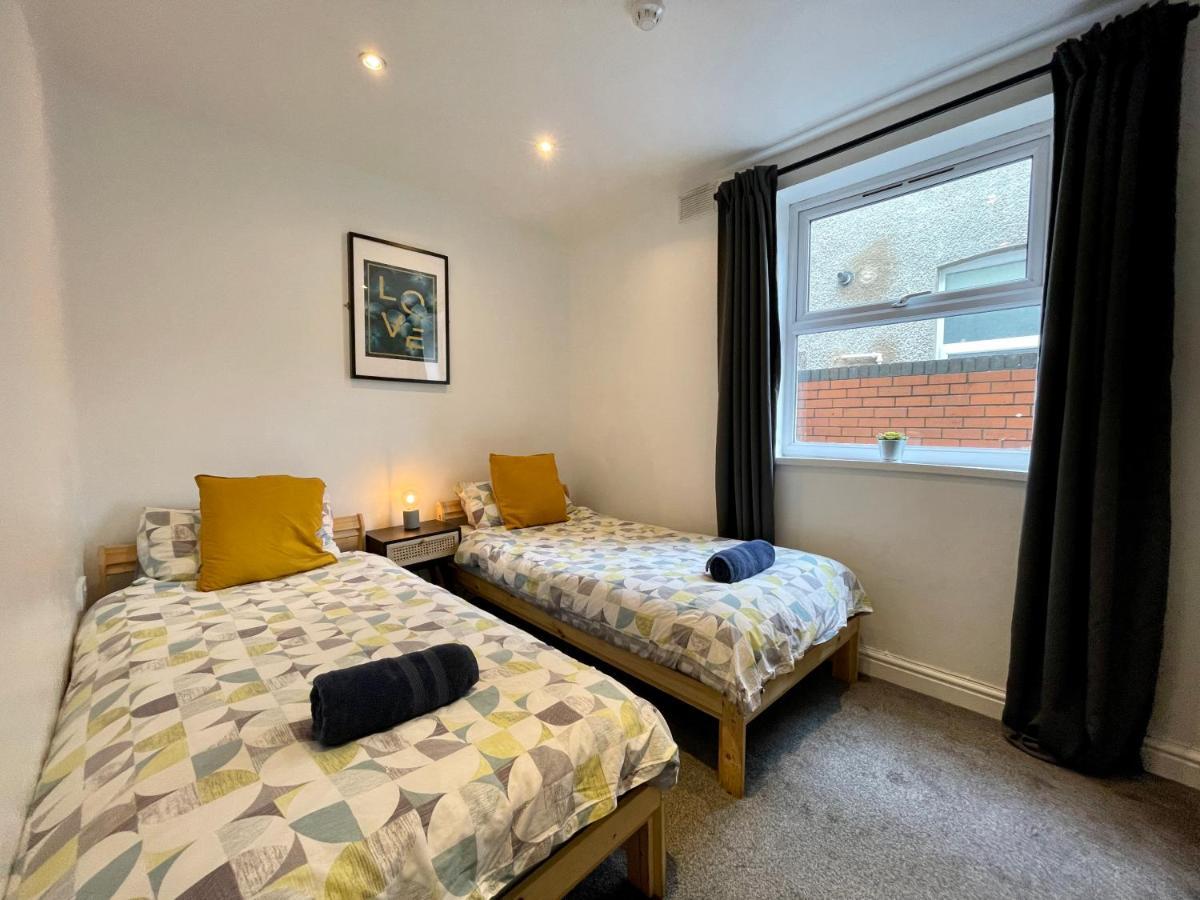 6 Person Apartment In City Centre Cardiff Luaran gambar
